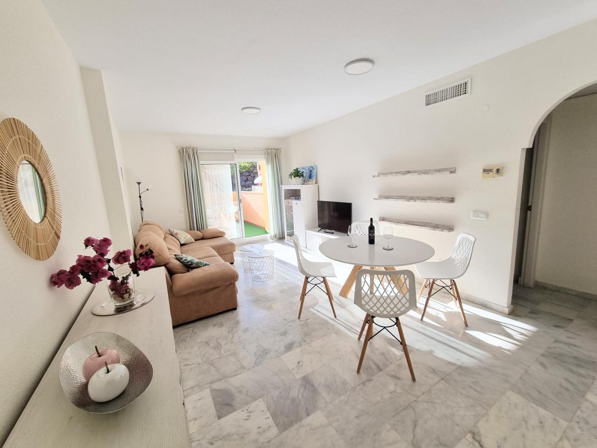 Golf & Resort Apartment In La Reserva De มาร์เบยา ภายนอก รูปภาพ